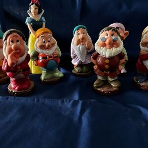 Disney Snow White and Seven Dwarfs Figurines